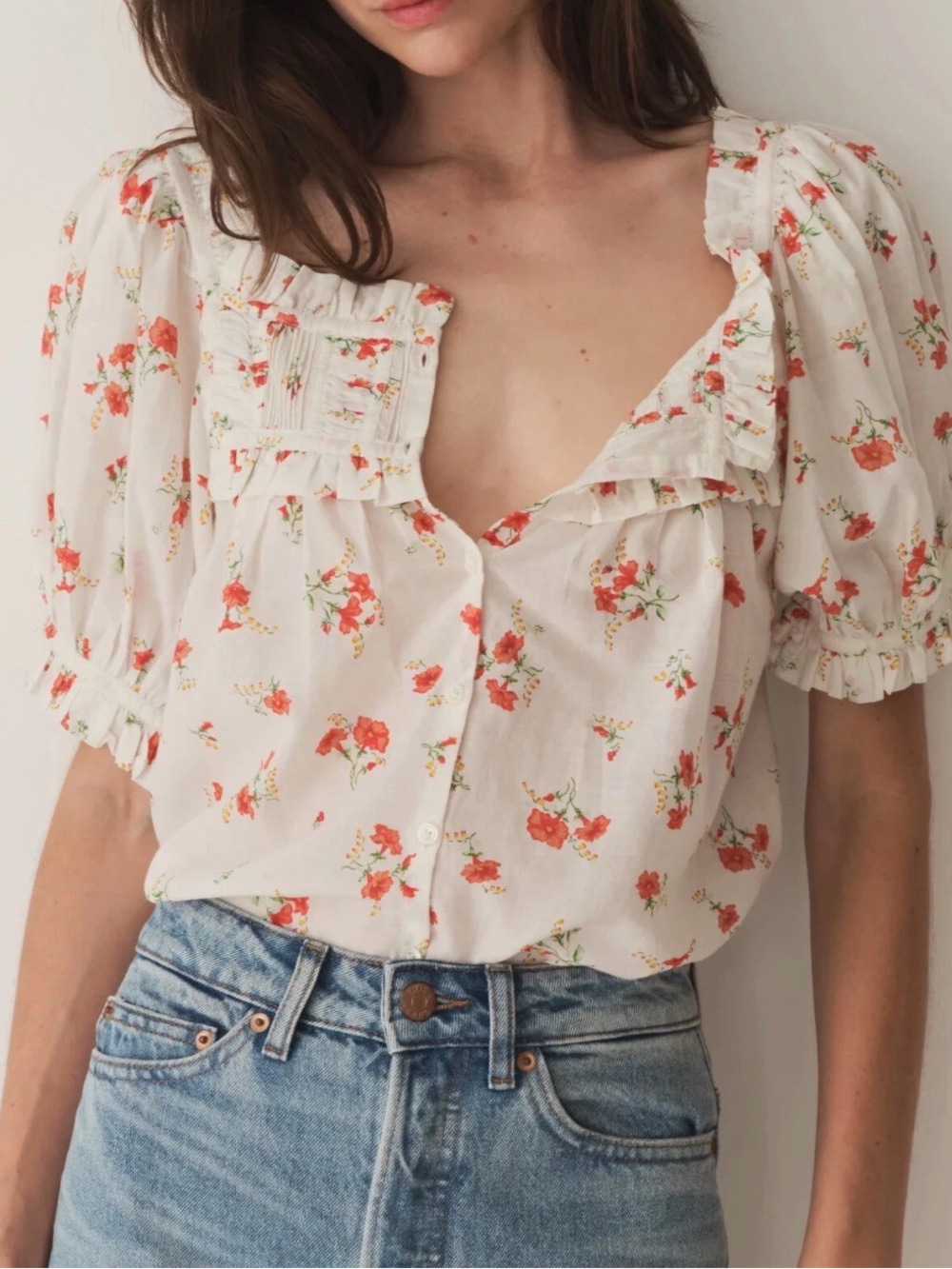 Doen Farley White Blouse with Coral Floral Print